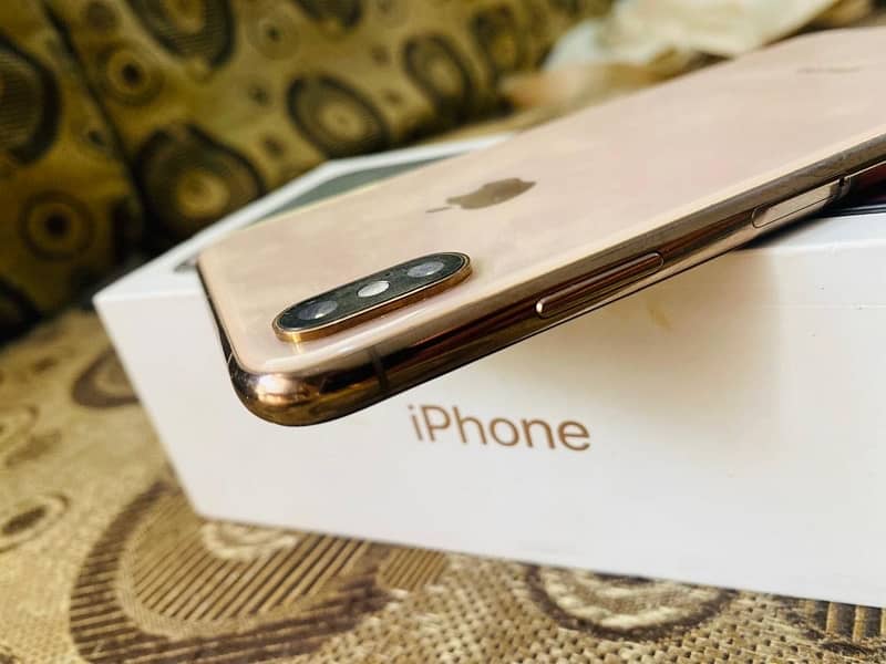 iphone xs max 1