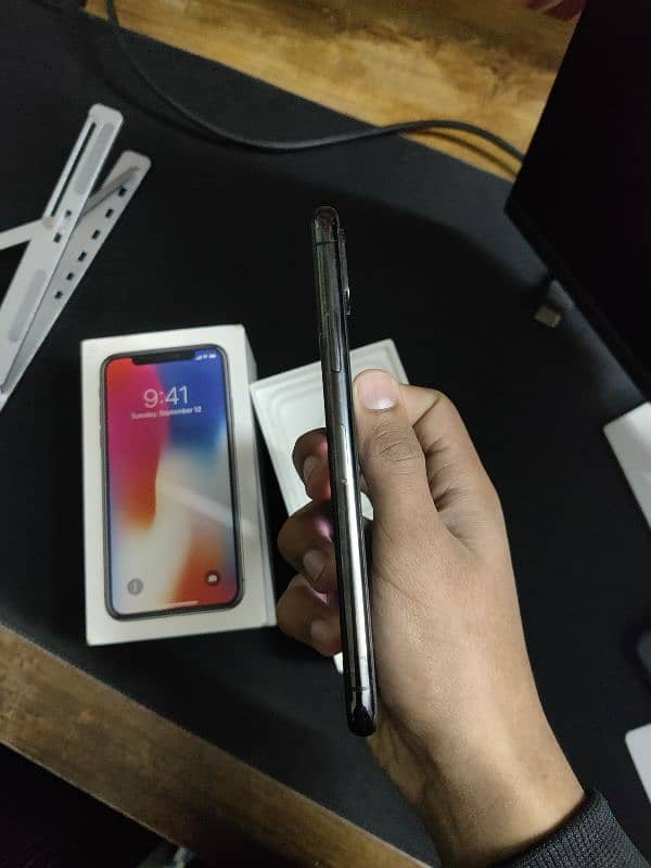 iPhone X 64 Gb Pta Approved 3