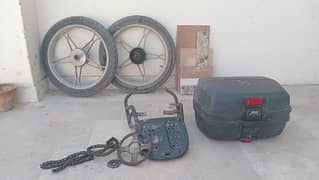 Selling Bike Box,stand,chain and Tyres