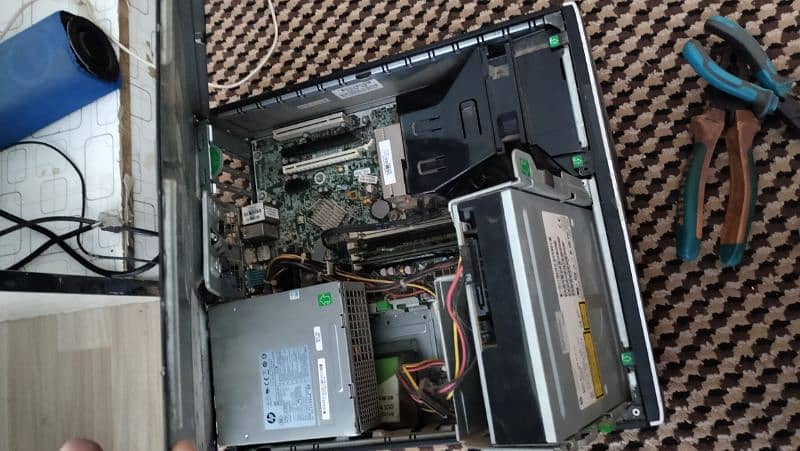 HP Core i3 desktop 3rd gen with lcd 1