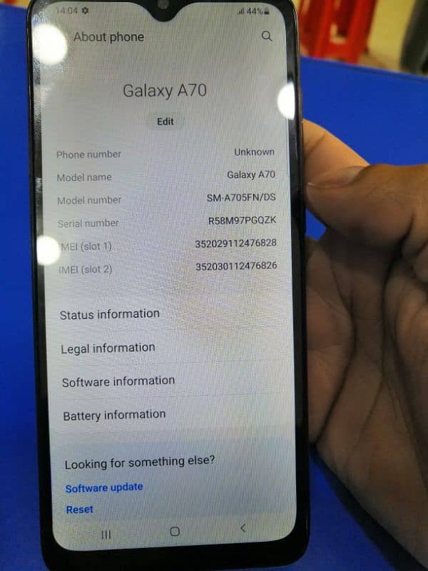 Samsung galaxy A70 7