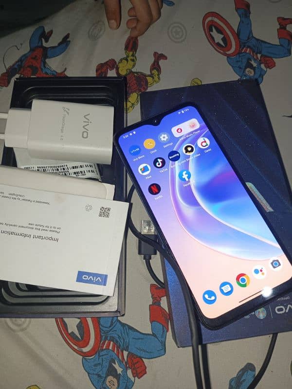 Vivo V21 . . . 8+5/128 Gb With Complete Saman 5