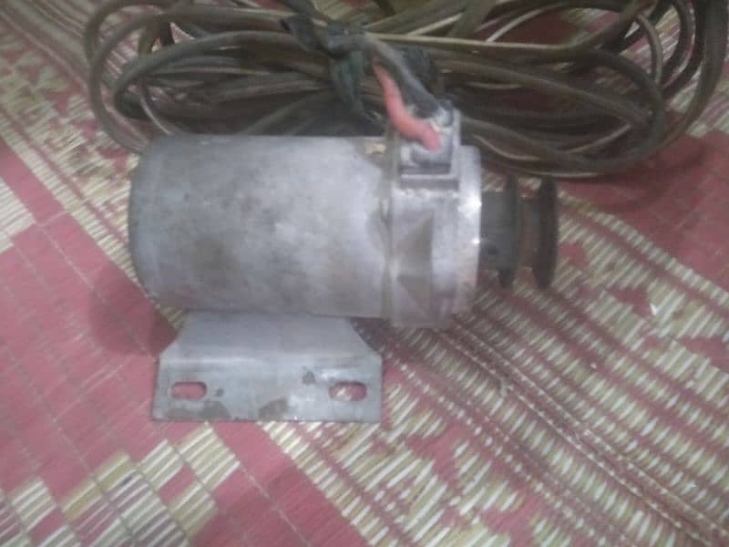 DC motor 12v 0