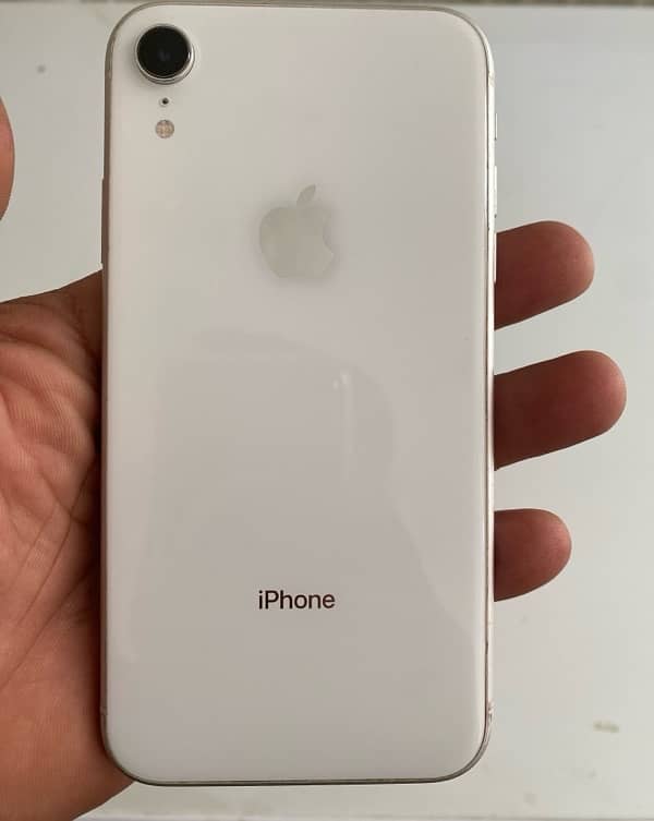 Apple Xr pta approved good condition 2