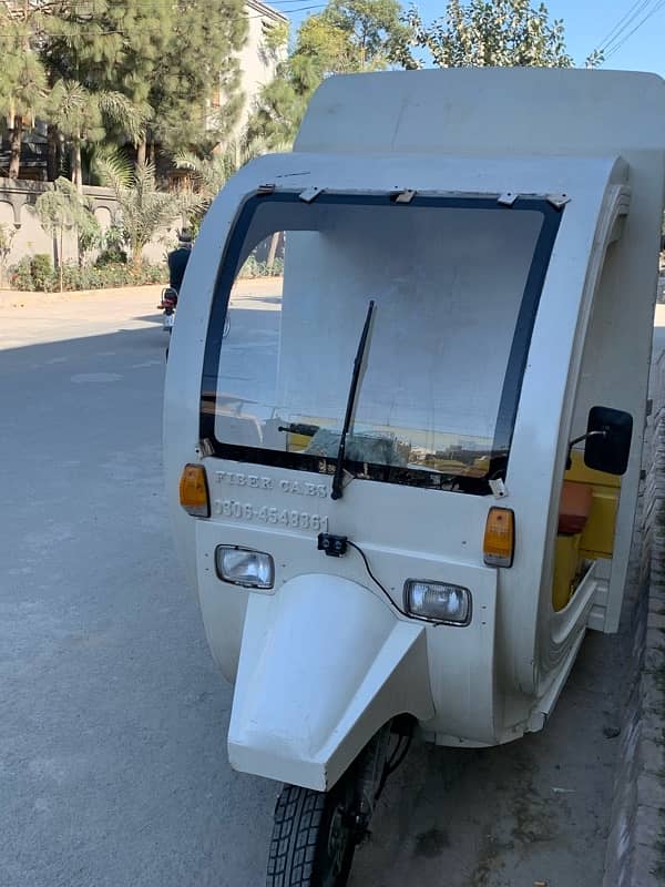 200cc Fiber Cab Rikshaw For Supply Milk And Vegetable 2