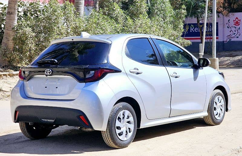 Toyota Yaris 2021 3