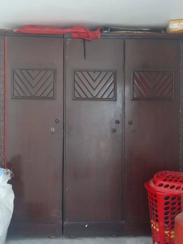 3 door cupboard for sale 1