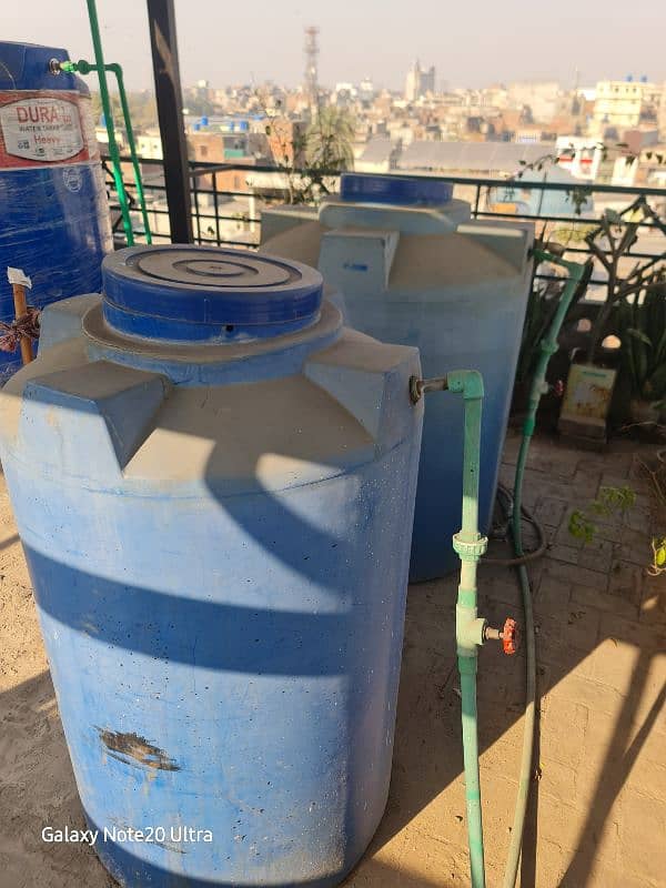 2 water tank good condition urgent sale 1