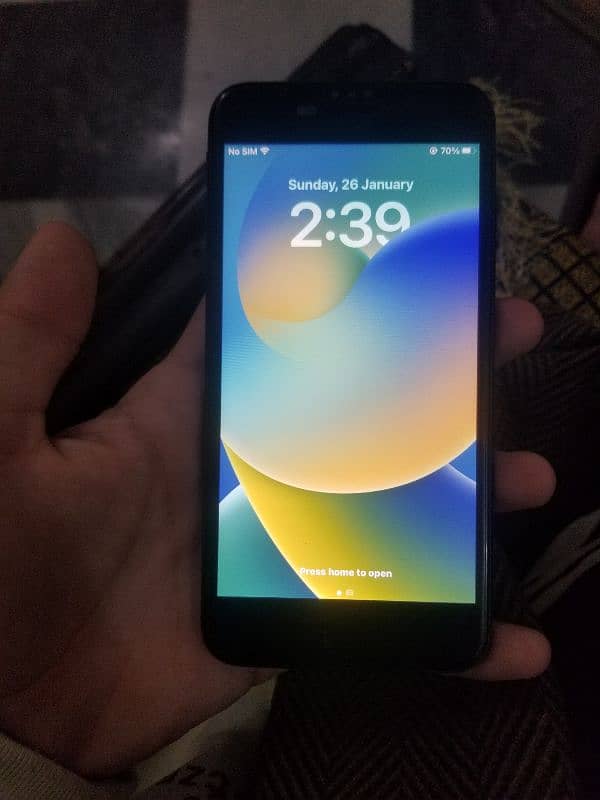 iPhone 8plus 128gb 2