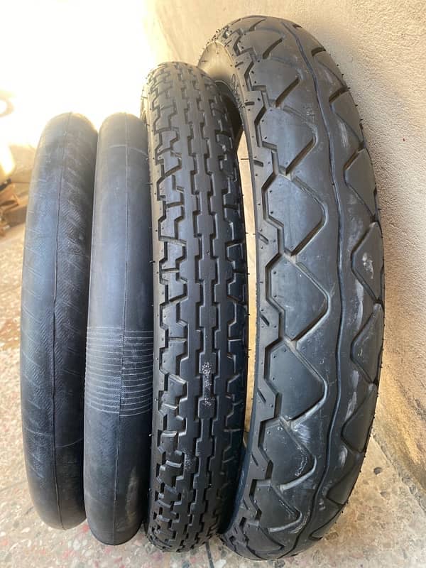 Tyres and Tubes R 90/90-18 & F 2.75-18 Service 7