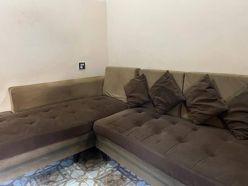 5 seater Sofas and 1 settie 3