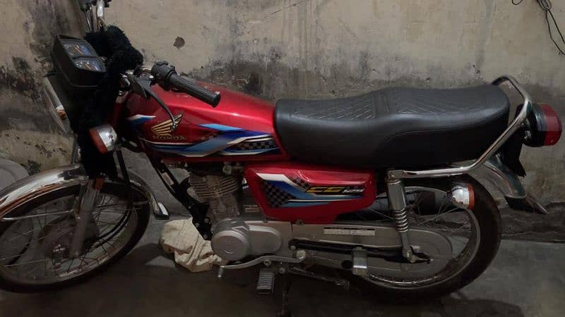 Honda 125. brand new 1