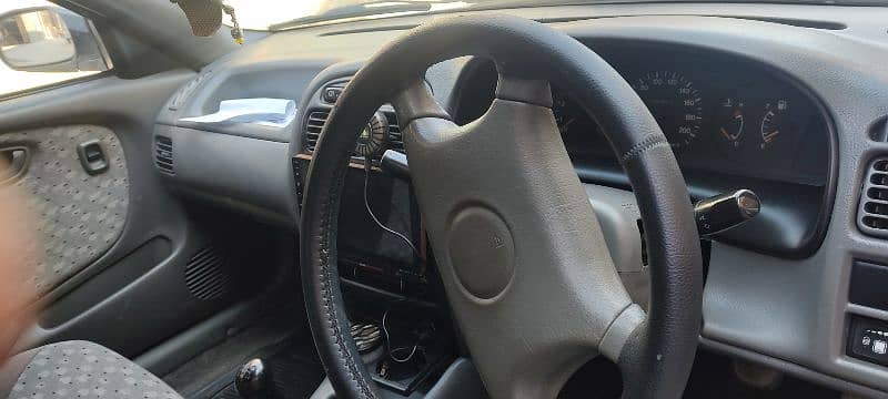 Suzuki Baleno 2003 14