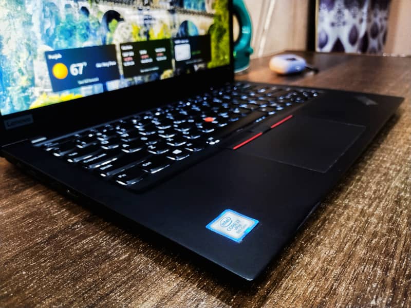 T490s i7 8th Gen Touch Screen (RAM 16 DDR4 / SSD 256 NVME) 0