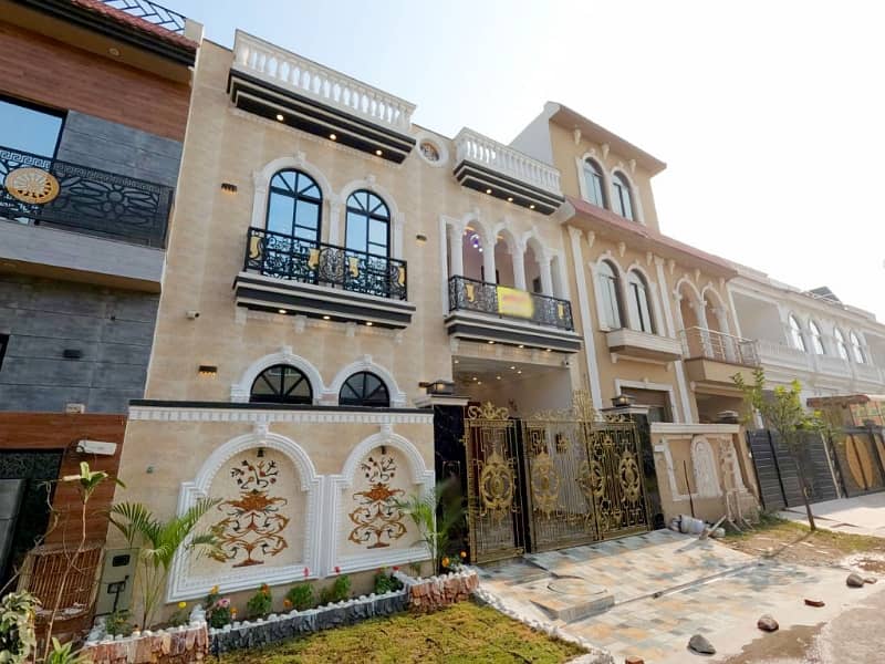 5 Marla Brand New Lavish House For Sale in Jade Ext Block Park View City Lahore 4