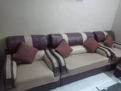 7 Seater Sofa Set in Immaculate Condition