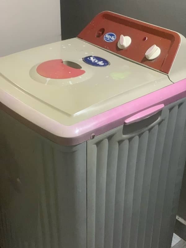 STYLO WASHING MACHINE GOOD CONDITION URGENT SALE 1