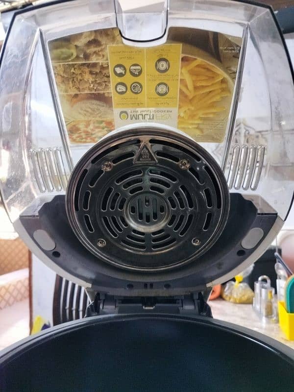 "De'Longhi MultiFry Cooker | Made in France | 10/10 Condition!" 5