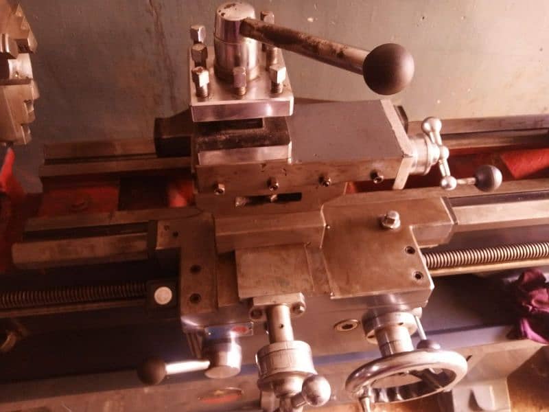 Lathe machine 5