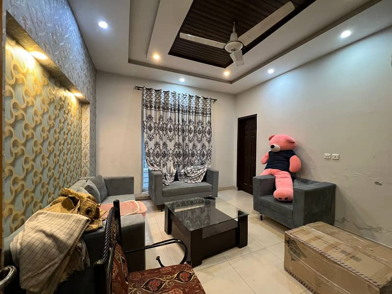 Ten Marla Furnished House in Bahria Town Lahore 18