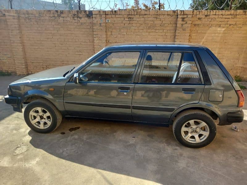 Toyota Starlet 1.3 xli petrol manual 3