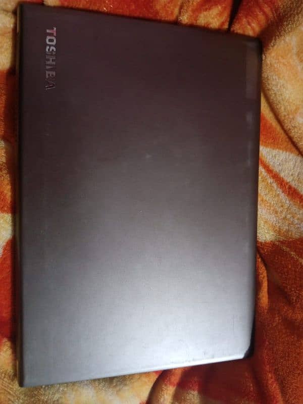 Toshiba Laptop 2