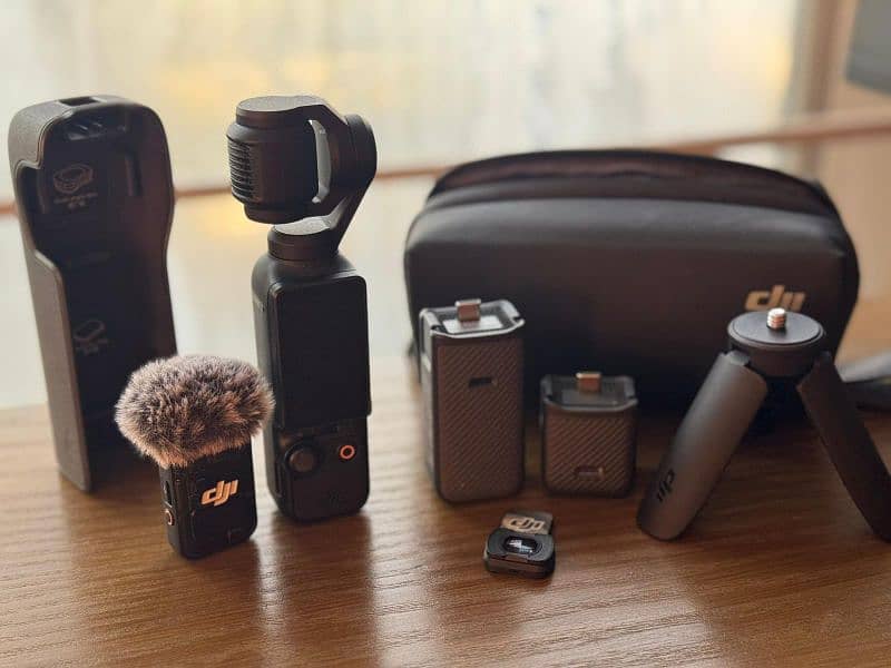 DJI OSMO POCKET 3 Creator COMBO 0