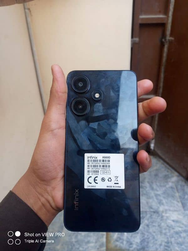 infinix hot 30i with box rim 4 rom 128 condition 10by 9.5 1