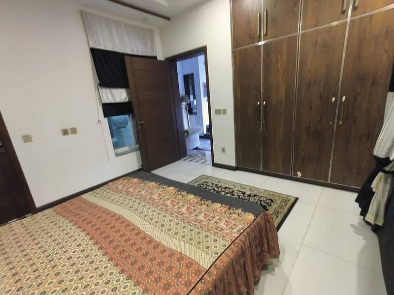 Furnished Ten Marla Upper Portion For Rent in Bahria Town Lahore 4