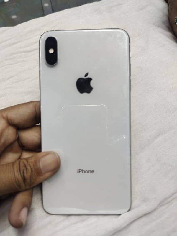 I phone xs max non pta 81battry health no open no rapring t 0