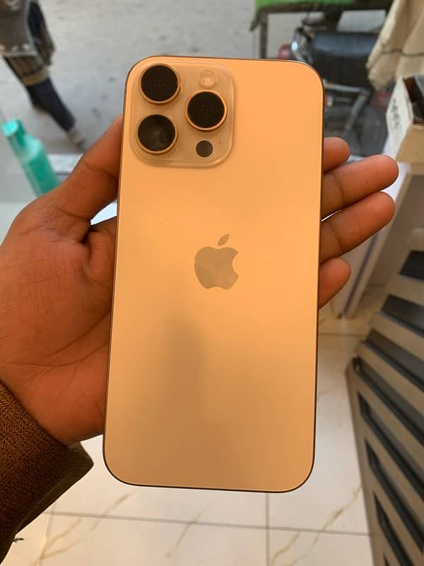 iphone 16 pro max desert titanium 256gb 1