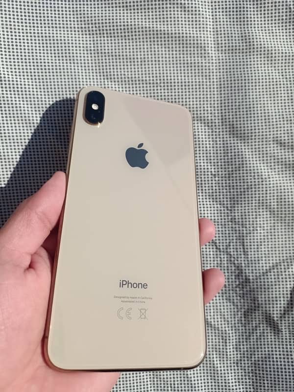 i phone xs max 256 non pta water pack 4