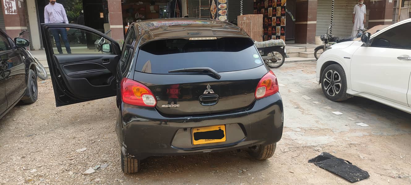 Mitsubishi Mirage 2014 1