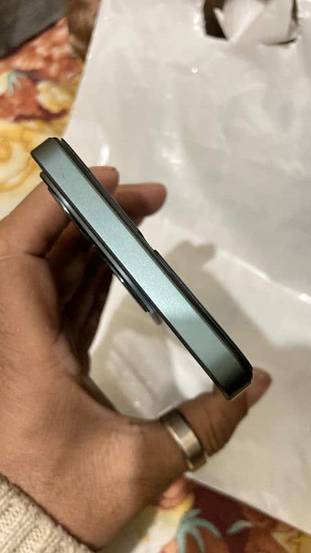 Realme C61 With Complete Box Pack 4