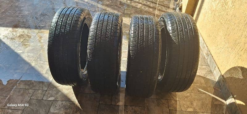 Tire for Sale - Kia Sportage 225/60/R17 1