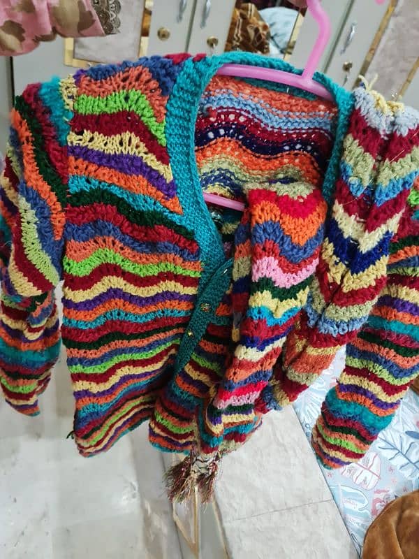 Handmade sweaters 0