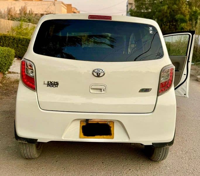 Toyota Pixis Epoch 2013 3