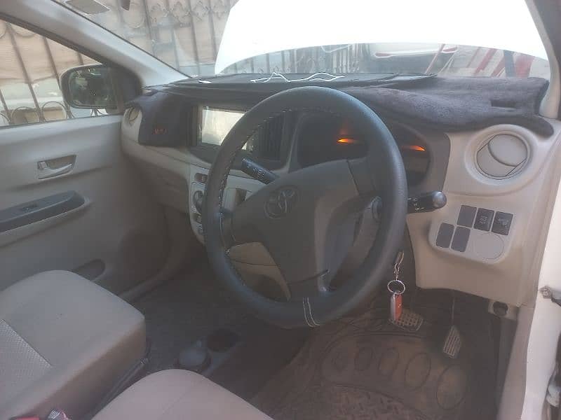 Toyota Pixis Epoch 2013 18