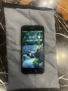 IPhone 7 (128 GB]