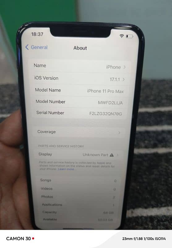 iphone 11 pro max 64GB Display message 3