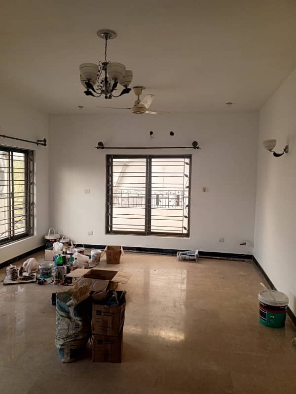 BRAND NEW 1 Knal Upper Portion Available For Rent In I-8 First Entry House 12