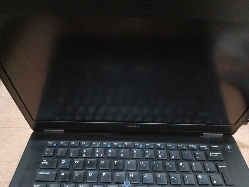 Dell Latitude 7470 only home used with original dell charger 3