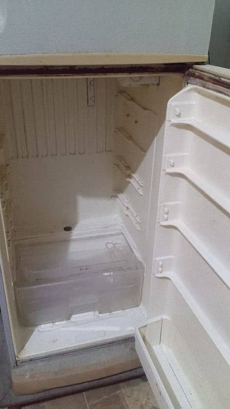 SG Fridge available for sale - Good condition 1