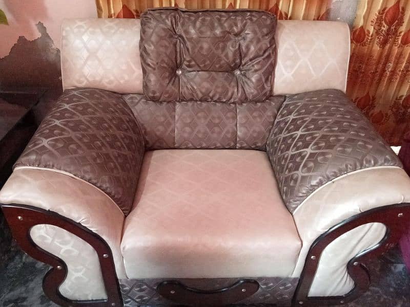 06 Seater SOFA Sets With Table With 03 Extra Chairs 3