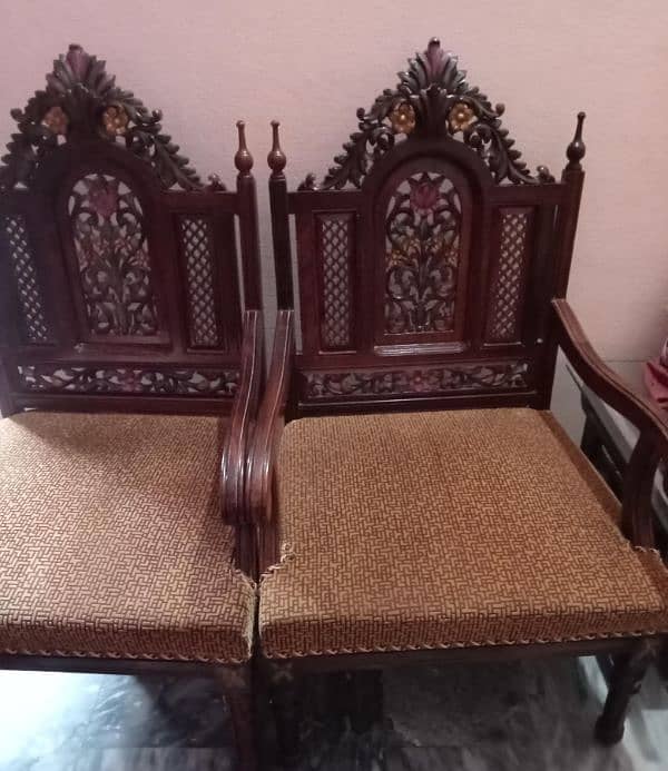 06 Seater SOFA Sets With Table With 03 Extra Chairs 5