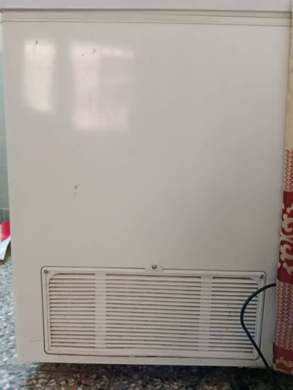 Haier 2 Door Deep Freezer 4