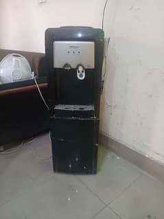 water Dispenser good condition