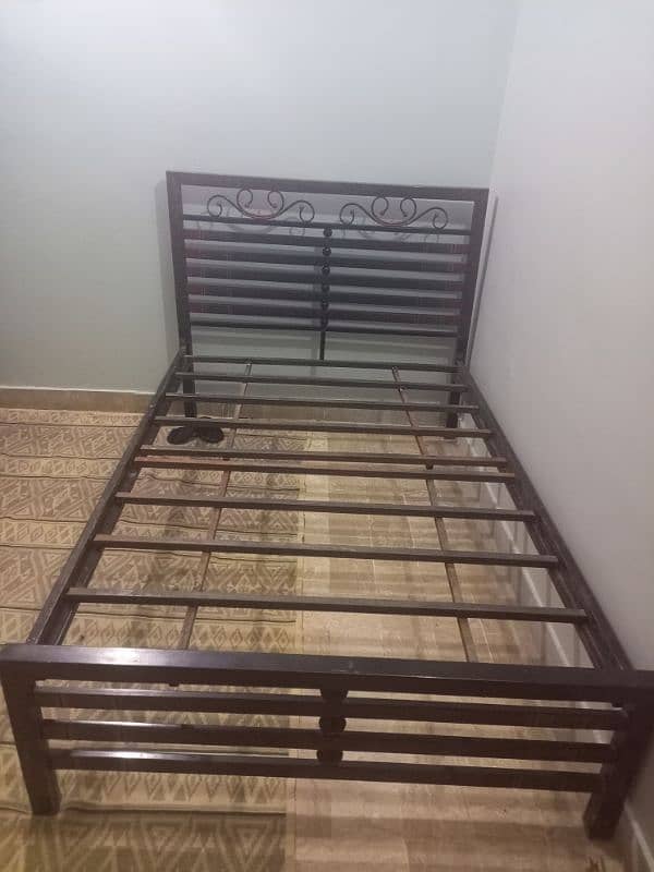 Iron bed 4/6 4