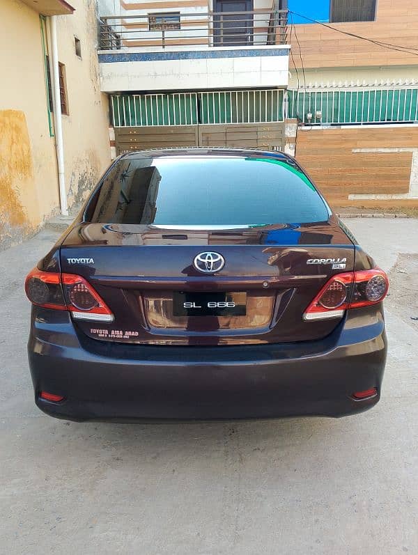 Toyota Corolla GLI 2012 3