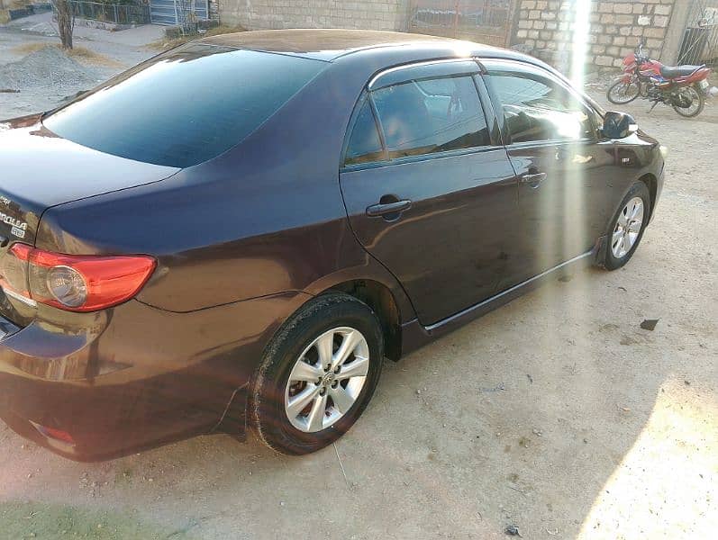 Toyota Corolla GLI 2012 5